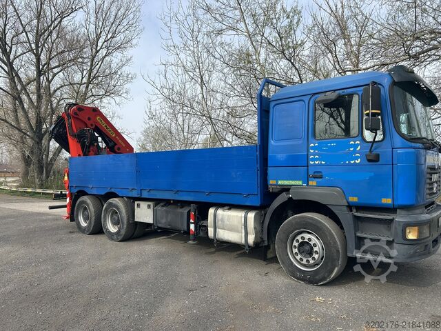Cần cẩu gắn trên xe tải MAN 33464 Palfinger PK 66000 E crane kran