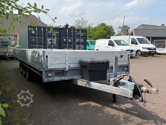 Hulco MEDAX-3 MEDAX-3 Benă deschisă Capacitate de încărcare 2610KG 610cm x 201cm (an 2014) Hulco MEDAX-3 MEDAX-3 Openlaadbak 2610KG Laadvermogen...
