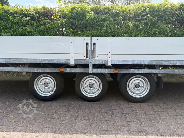 Hulco MEDAX-3 MEDAX-3 Benă deschisă Capacitate de încărcare 2610KG 610cm x 201cm (an 2014) Hulco MEDAX-3 MEDAX-3 Openlaadbak 2610KG Laadvermogen...