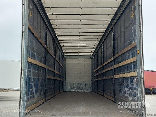 กึ่งพ่วงเปิดพร้อมผ้าใบคลุม Schmitz Cargobull Curtainsider Mega