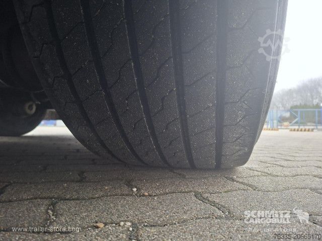 Avoin puoliperävaunu pressulla Schmitz Cargobull Curtainsider Mega