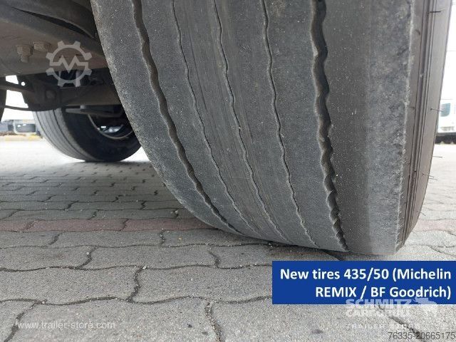 กึ่งพ่วงเปิดพร้อมผ้าใบคลุม Schmitz Cargobull Curtainsider Mega