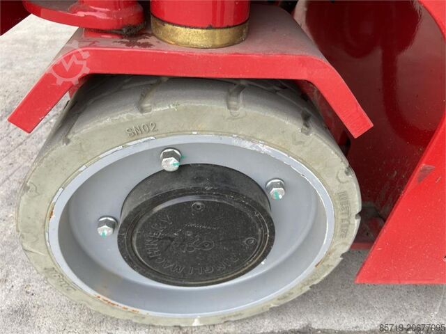 Scherenhebebühne Magni ES1612ACP (7896)