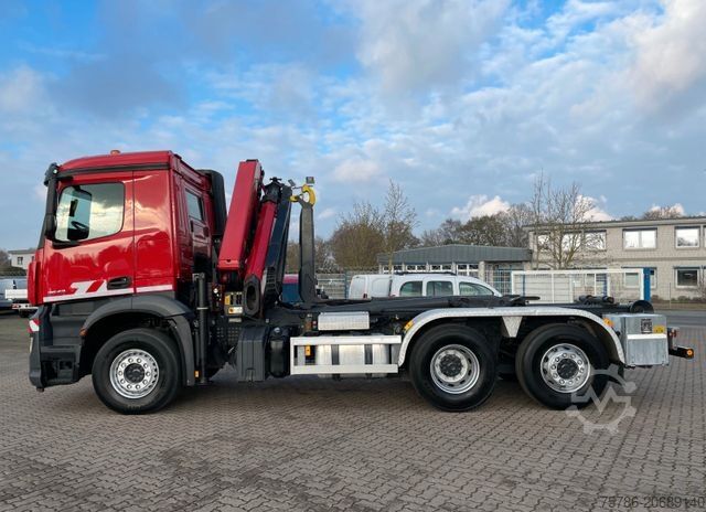 Grua montada em camião MERCEDES-BENZ Arocs 2542 BL/ Meiller/Palfinger PK18002/ 2xFunk
