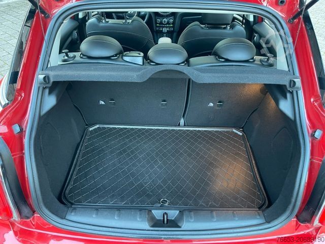 Furgão MINI Cooper 100kw Automatik*Leder*PANO*Klima*18378km