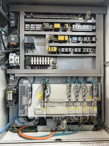 مركز تشغيل أفقي HELLER MC 16