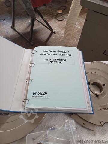 Alat penggilingan jendela kayu-aluminium IV78/90 Vivaldi 