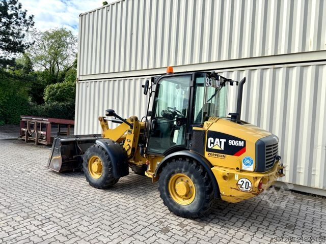 Cargadora de ruedas CATERPILLAR 906M / 2019 BJ / 2.570 H