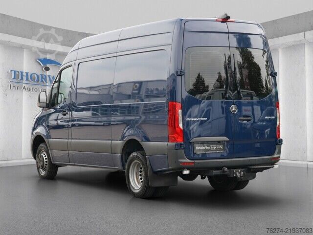 ואן גבוה-גג Mercedes-Benz Sprinter 517 CDI Hochdach