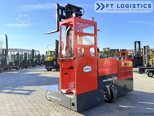 Carretilla retráctil de 4 vías Combilift C3000GST TRIPLEX 8300 FREE-LIFT NEW TIRE