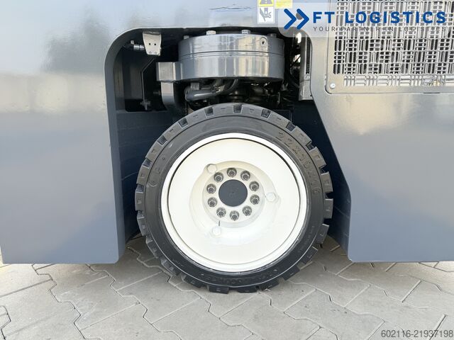 Vierwegestapler Combilift CB3000 DIESEL FULL CABIN TRIPLEX 6550
