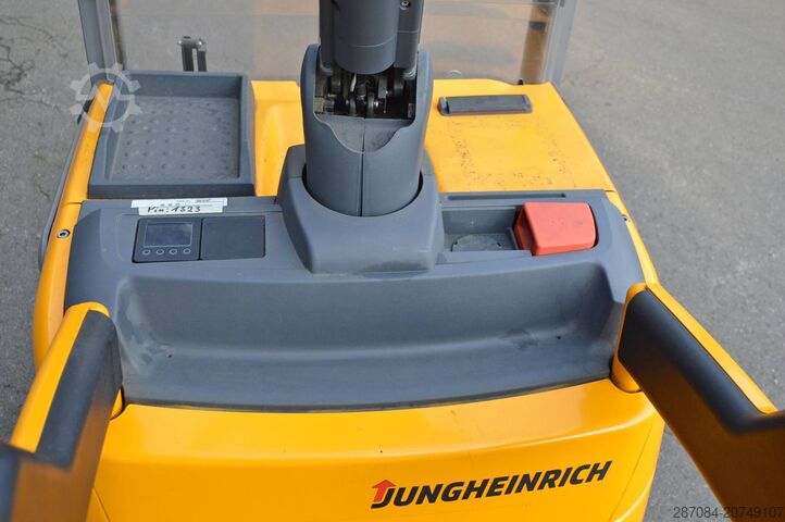 Hochhubwagen Jungheinrich ERC 212