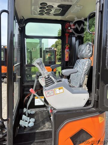 Minigrävare med fullhytt och värme Tec Point - 1,6 Klasse Minibagger NEU! Schnellwechsler und 3 Schaufeln im Set