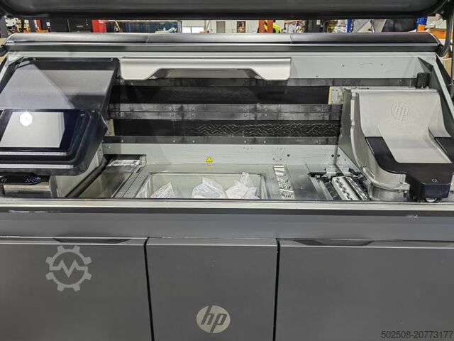 3d printer HP Jet Fusion 540