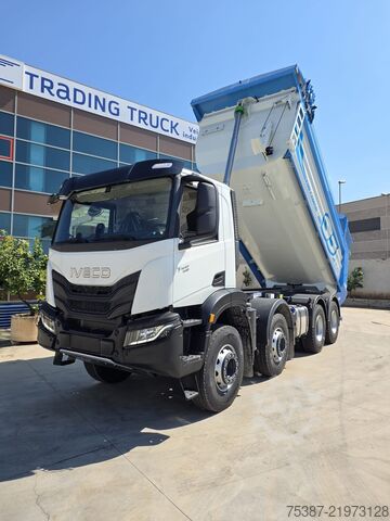 самосвал Iveco TWAY 540