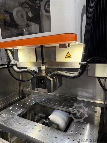 Máquina de corte por fio AGIE CHARMILLES CUT 200 MS