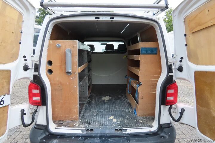 Furgoneta Volkswagen Transporter 2.0 TDI Airco, 3 peson,  APK tot 06...