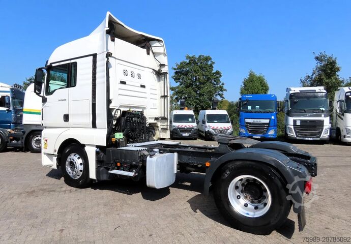 Estándar-SZM MAN TGX 18.480 RETARDER, 2X FUEL TANK, FRIGO