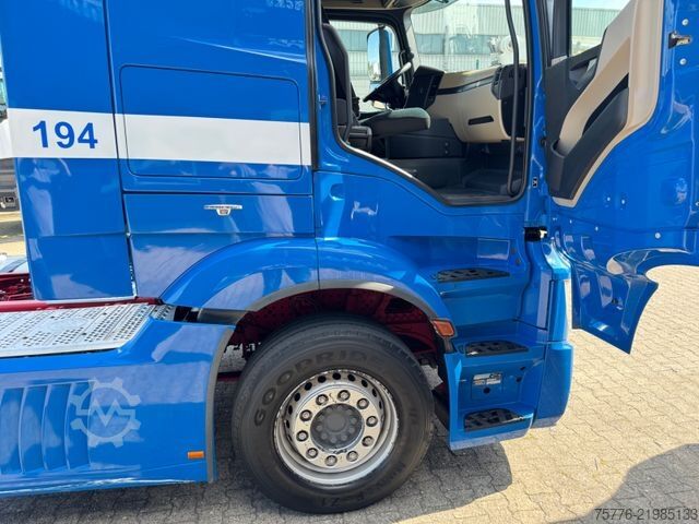 Cap tractor standard MERCEDES-BENZ Mercedes-Benz 1842 Actros 4   Retarder  TOP