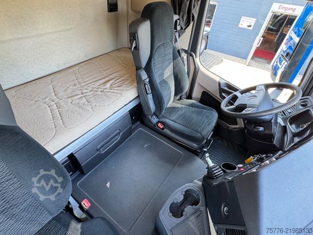 Cap tractor standard MERCEDES-BENZ Mercedes-Benz 1842 Actros 4   Retarder  TOP