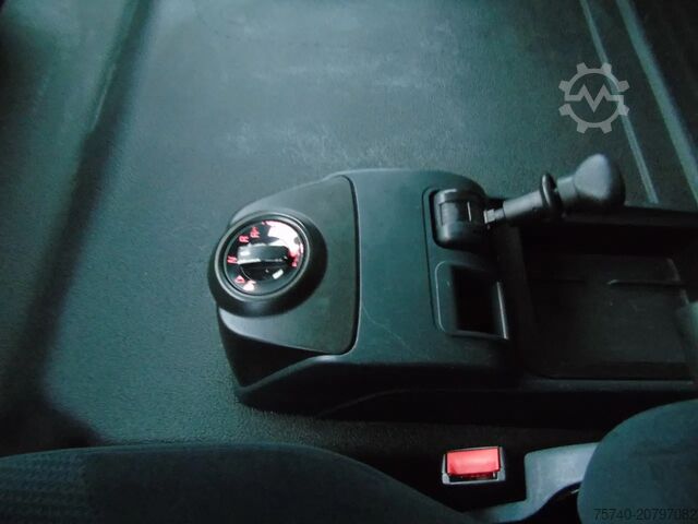 Suitcase MAN TGM 12.250 + EURO 6 + LIFT + 12T