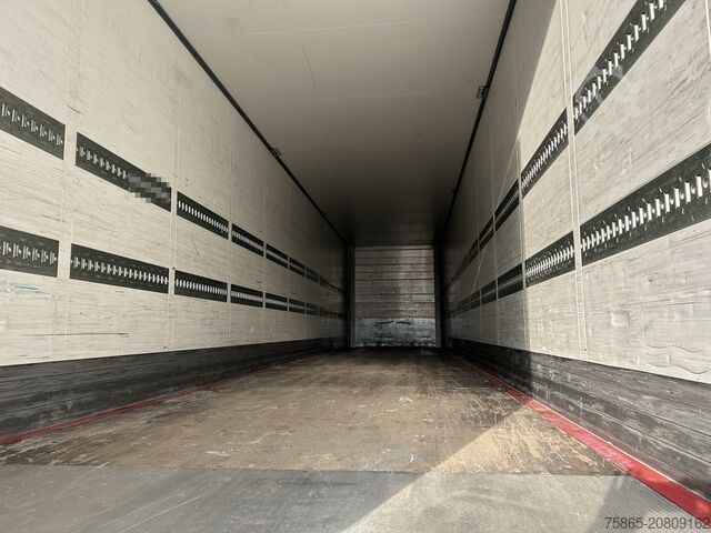 Kofer Schmitz Cargobull SCB S3B / Box Trailer / 2x Liftas / APK TUV 09-26