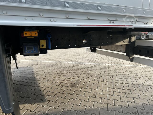 Koper Schmitz Cargobull SCB S3B / Box Trailer / 2x Liftas / APK TUV 09-26