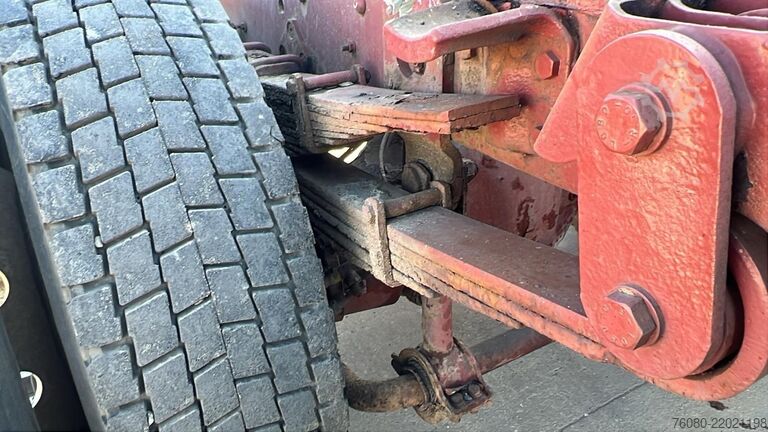 Casis dengan teksi pemandu Iveco Eurotech 180E27 (MANUAL PUMP / POMPE MANUELLE /...