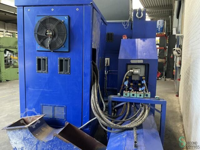 Shtypëse për briketa Strautmann BrikPress HP/NP 240, viti 2016 Strautmann BrikPress HP/NP 240