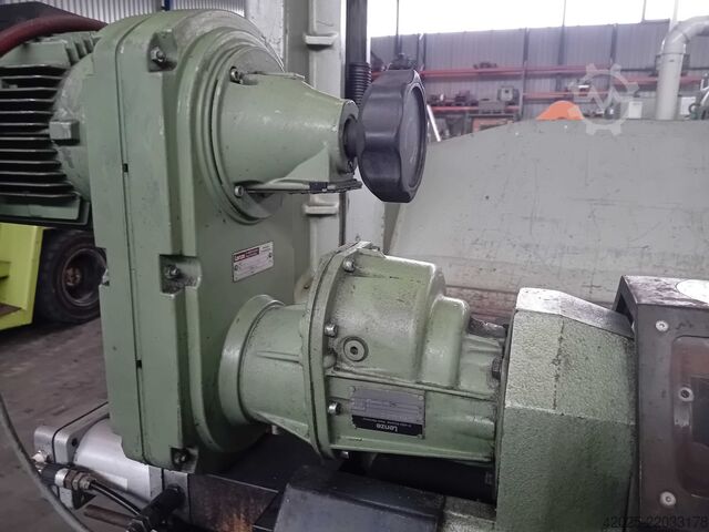 Zentrier- und Endenbearbeitungsmaschine LNS Anfasen