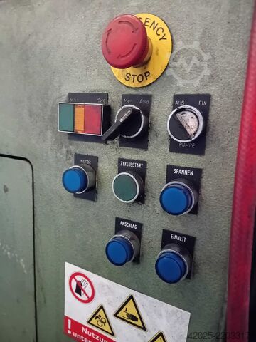 Zentrier- und Endenbearbeitungsmaschine LNS Anfasen