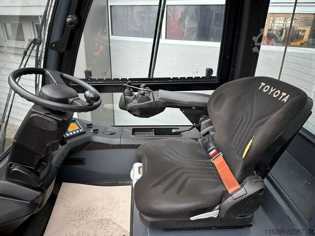 Elektrische vorkheftruck met 4 wielen Toyota 9FBM60T - mit DREHGERÄT !!