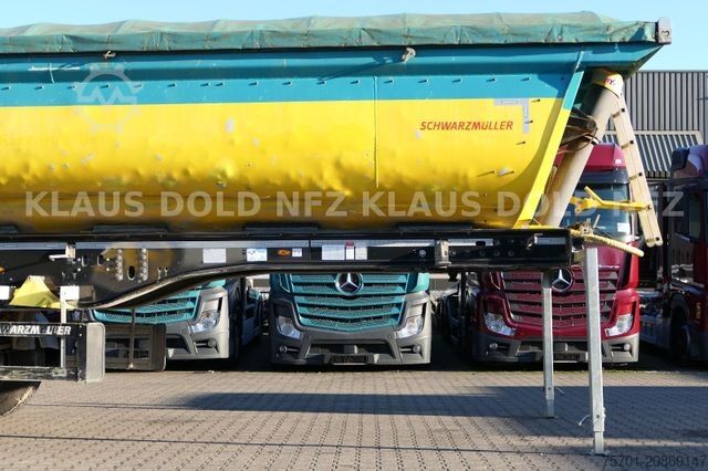 Kipper Auflieger SCHWARZMÜLLER SM Kippmulde Plane SAF-Achsen Kamera