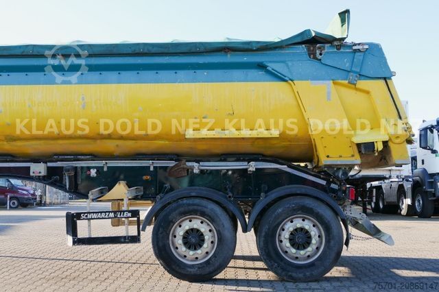 Kipper Auflieger SCHWARZMÜLLER SM Kippmulde Plane SAF-Achsen Kamera