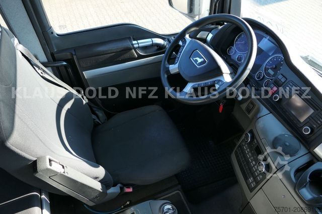 Camión plataforma con toldo MAN TGX 18.400 Retarder Komplettzug mit Anhänger