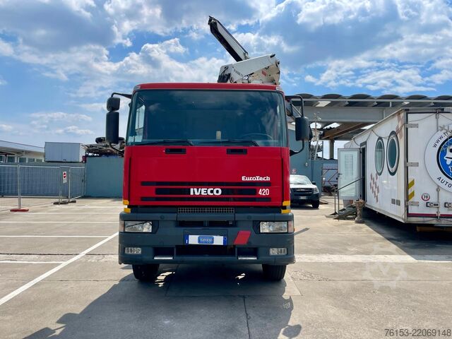 Kraanauto IVECO EUROTECH 240E 42