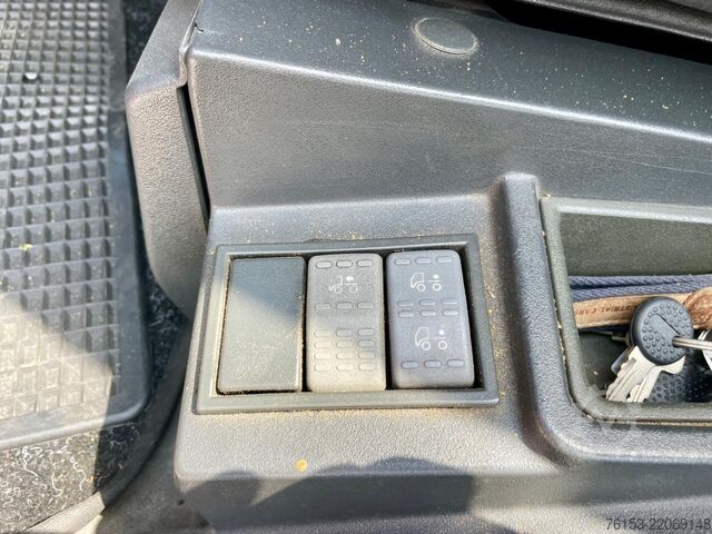 Kraanauto IVECO EUROTECH 240E 42