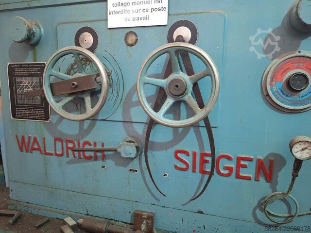 Esztergapad (középpontos) tour WALDRICH SIEGEN 44 TP 95