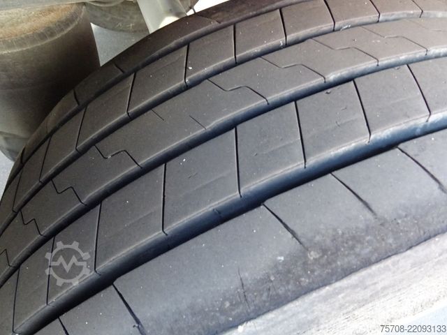 箱式半挂车 ACKERMANN-FRUEHAUF 2-Achs*11,8m*gelenkt*LBW*Frigoblock*Liftachse