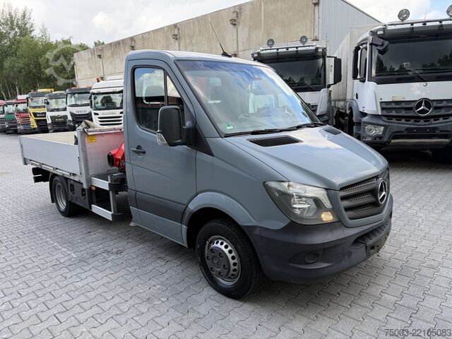 Tovornjak s montažno dvigalko Mercedes-Benz Sprinter 516 Kran Fassi F40