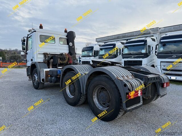 Standart çekici ünitesi Mercedes-Benz Actros 3346 Manual 6x4 33Ton EU3