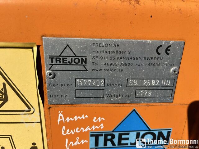 Oprema za zimske usluge Trejon 2602HD