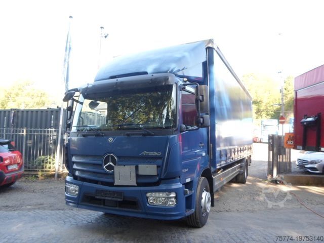 Camion cu platformă și prelată MERCEDES-BENZ 1624 L/ Tautliner/ LBW