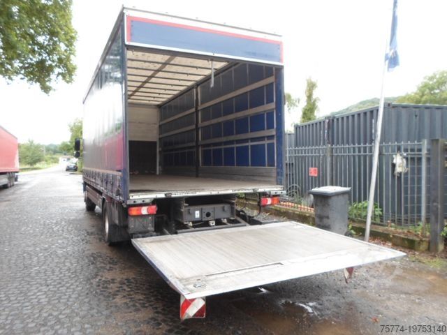 Camion cu platformă și prelată MERCEDES-BENZ 1624 L/ Tautliner/ LBW