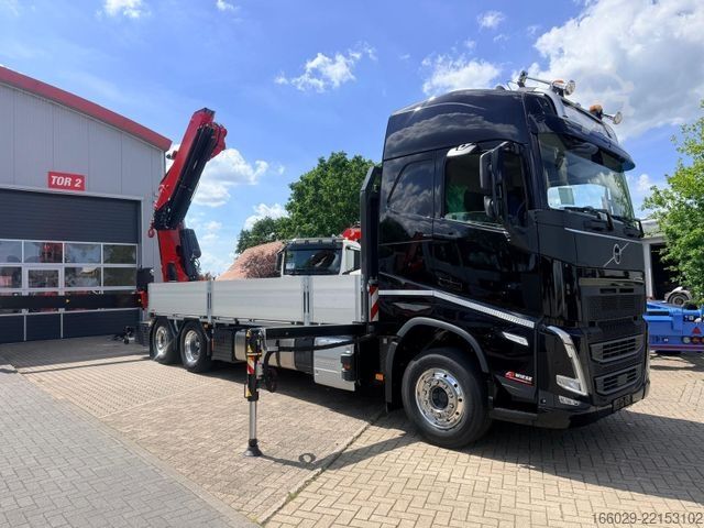 Flatbed truck VOLVO FH 540 6x2 Container Fassi F545 Heck 360° 100%