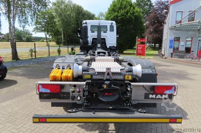 Roll-off tipper truck MAN TGS 26.440 6x2-4 BL CH