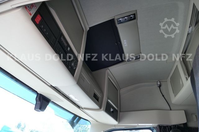 Standart çekici ünitesi VOLVO FM 460 Globetrotter Navi XL-Tank ADR Euro 6
