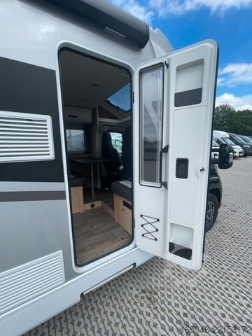 Halvintegrerad husbil SUNLIGHT T 67 S Adventure Edition | Automatik, Hubbett