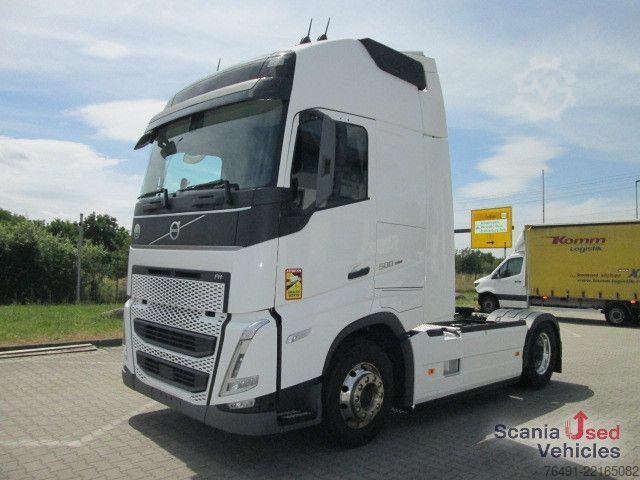 Trattore stradale standard Volvo FH 500 Globetrotter XL / Navigation / ALCOA