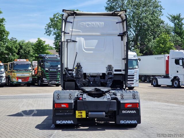 スタンダード-SZM Scania 530S V8 NGS Highline 4x2 - Retarder - Night cli...